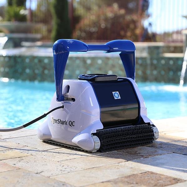 Best Robotic Pool Cleaners Reviews - Hayward Robotic Pool Reviews